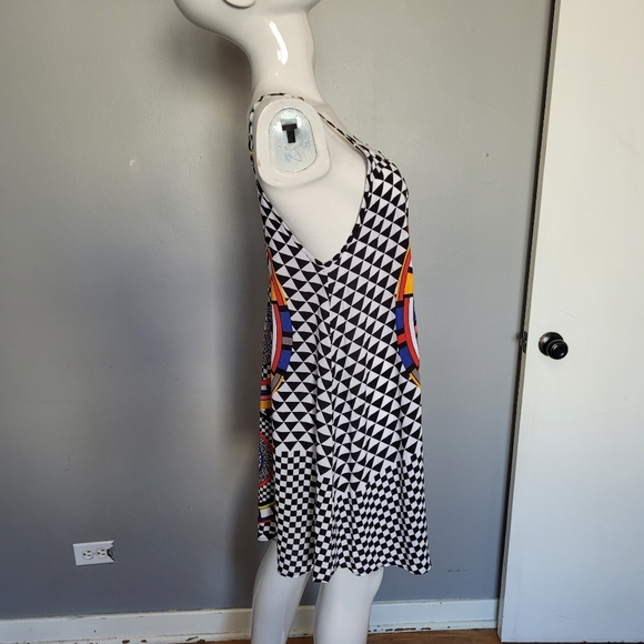 Red Carter Geo print Coverup, BNWT, size S - Picture 2 of 8